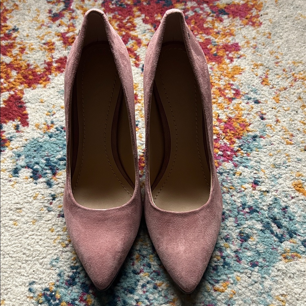 Coach Addie Women's Blush Suede Pumps